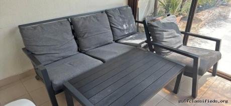 Outdoor coffe table