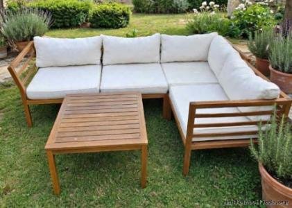 Wooden garden set