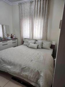 Fully Furnished Luxury 1.BHK