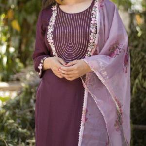 Best Online Women Clothing Stores- The Home Entrepreneurs