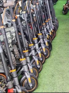 Ninebot F35 – Sleek, Smart & Smooth Electric