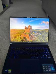 MSI Stealth 16 AI Studio