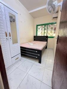 Ready to move half room