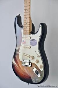 Brand New Fender American Ultra Deluxe Stratocaster 3 Tone