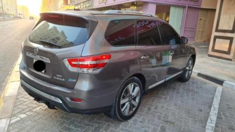 Nissan Pathfinder 2014 model