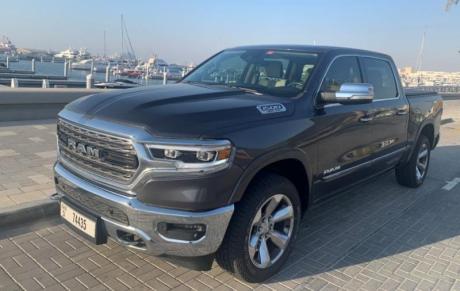 RAM 1500 Limited 2019 -like brand new