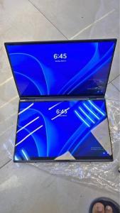 Asus Zenbook Dual Screen