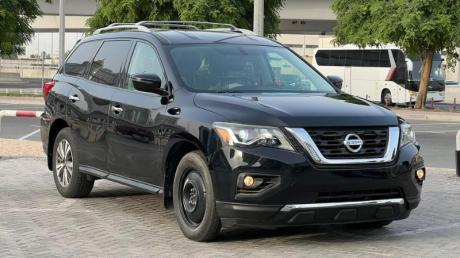Nissan Pathfinder 2017 SV CALL ME +971581963474