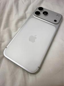 I phone 17 pro max