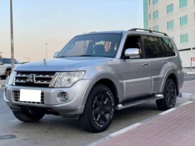 Mitsubishi Pajero 2012