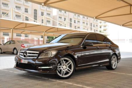 Mercedes c350 AMG GCC clean