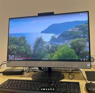AOI Lenovo 24"