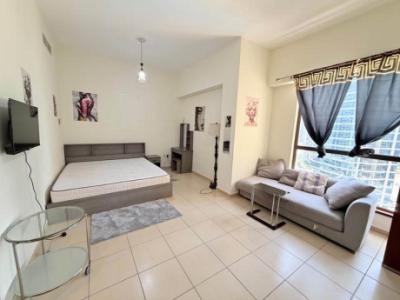 Huge Master Bedroom available for Rent