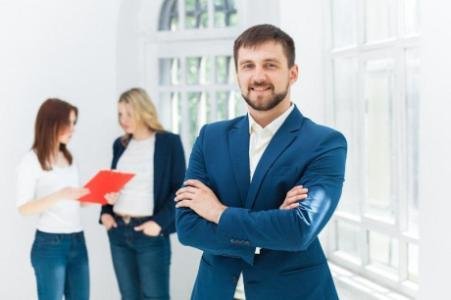 Freezone and Mainland Company Registration Service in Oman