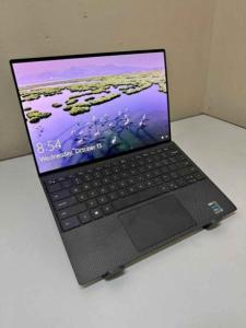 Dell XPS i7-11th Gen , 16/512, Touch Slim Body