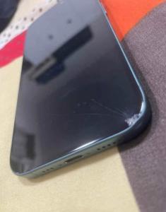 iphone 16 physical sim