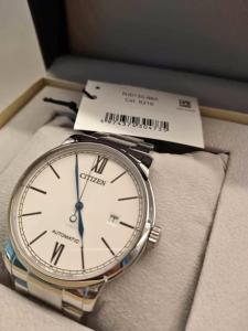 Blue arrow model citizen automatic watch