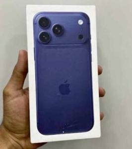 17 PRO MAX SIM LOCK