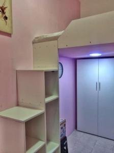 couple partition available
