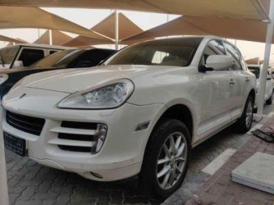 2009 Porsche Cayenne V6 full options GCC specs