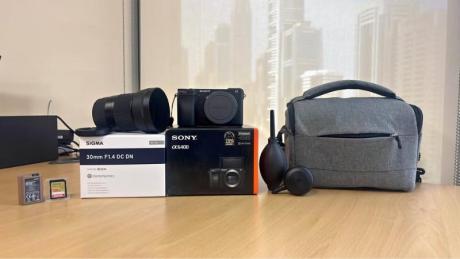 Sony a6400 (Mint/Like New) + Sigma 30mm f/1.4 - 1,169 Shutter Count -
