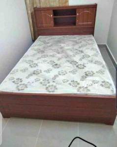 buying and selling all used furniture