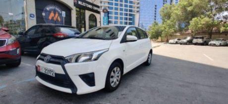 Toyota Yaris 2017 like new only 21000 kms
