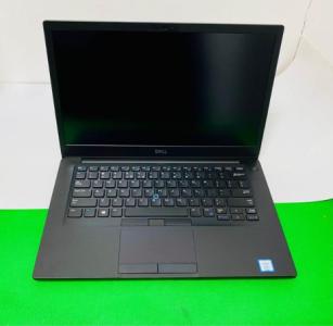 Dell Laptop 7490