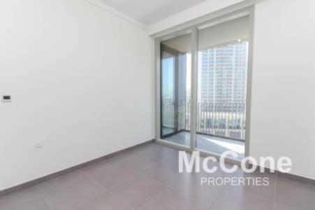 Burj Khalifa Views | Big Balcony | High-End Finish