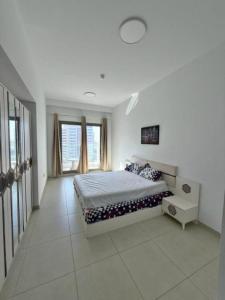 Fully furnished standard room available for rent