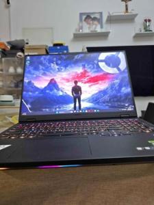 Lenovo Legion pro 7 intel i9 4900hx Rtx 4080