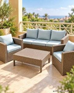 Beautiful 4-Piece Outdoor Rattan-Style Furniture