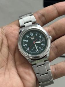 Seiko 5 Military Green 7S26 Glass back Rar