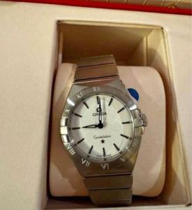 Omega Constellation Quartz 28 mm