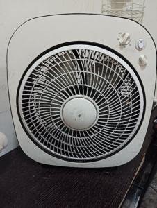 TABLE FAN