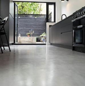 MICROTOPPING FLOOR COMPANIES IN DUBAI