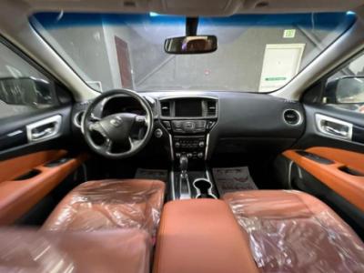 Nissan Pathfinder SV 2017 Price 38500 AED