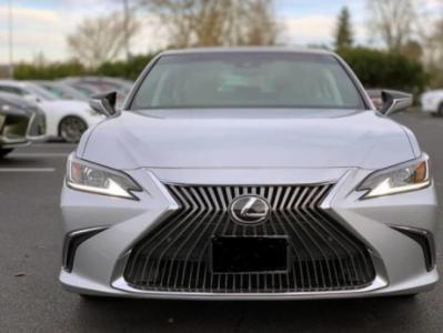 Lexus ES 350 silver 2019 gulf specs