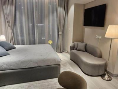 Studio short term rent